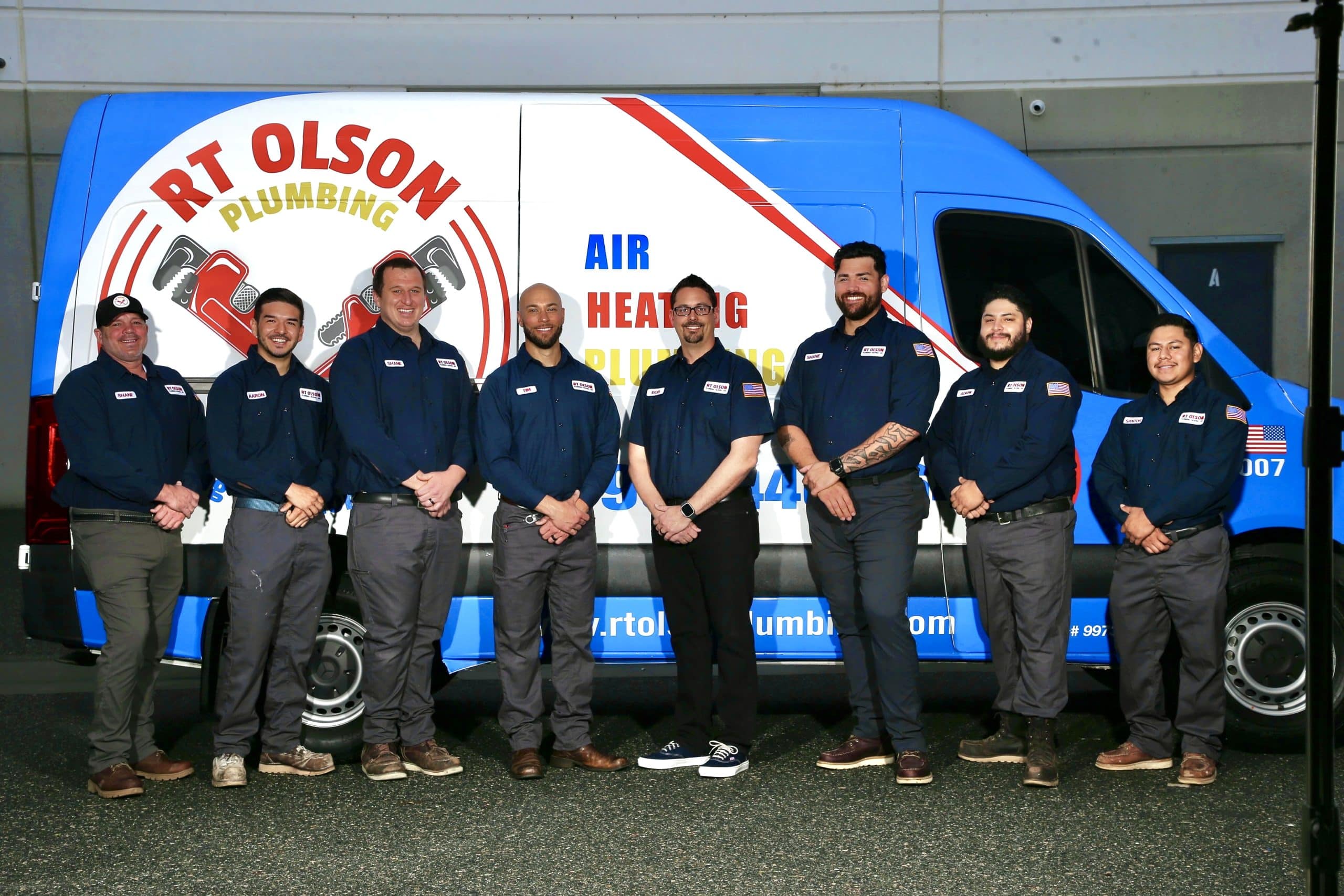 RT Olson Plumbing Heating, and Air Conditioning in Corona and Anaheim CA - Team & Truck